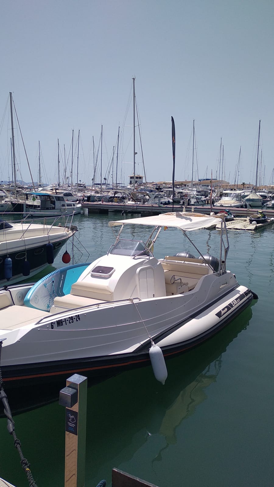 Zar Formenti 87 bow view