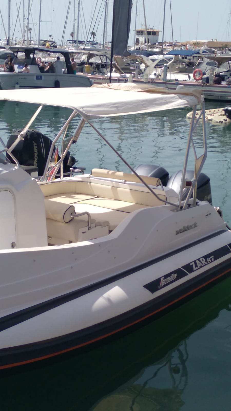 Zar Formenti 87 side view